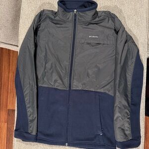 Boys Columbia fleece zip up.